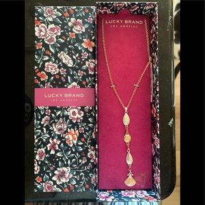NWT/Beautiful Box LUCKY silver/gold boho necklace